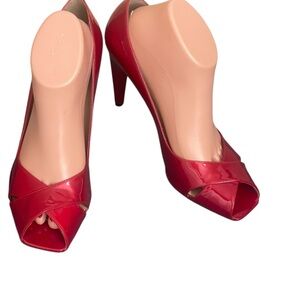 STUART WEITZMAN Red Patent
Leather Peep Toe Slip On size 10M